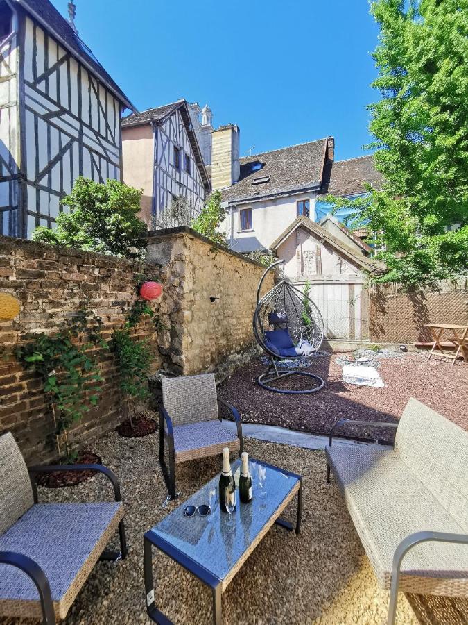 Appartamento Les Cieux de la Cathédrale - Calme - Jardin - Wifi Troyes Esterno foto